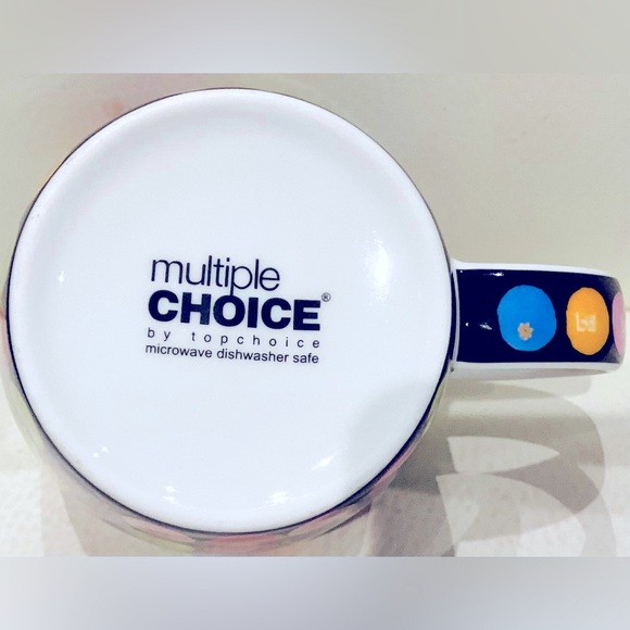 Porcelain Mug with Lid and Storage Box Set - Picture 3 of 3